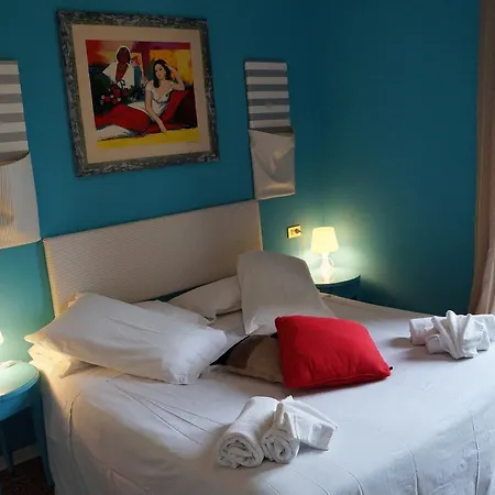 Adele Hotel